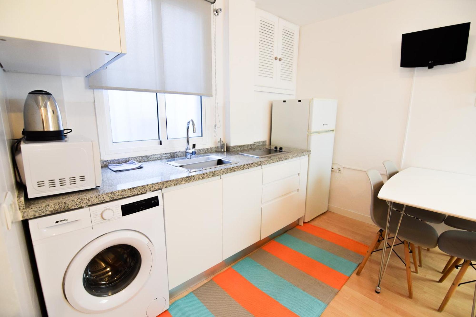 Letplanet Merced Center Apartment