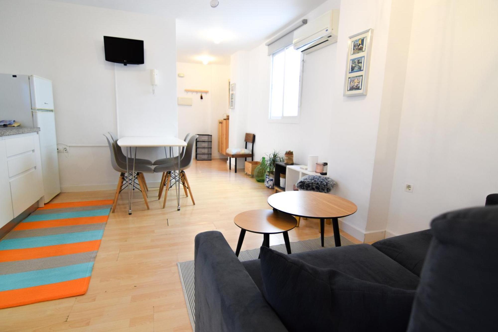 Letplanet Merced Center Apartment